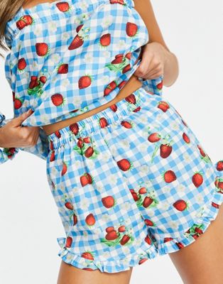 Lingerie et pyjamas Daisy Street - Ensemble pyjama avec caraco smocké, short et chouchou à carreaux vichy et motif fraises