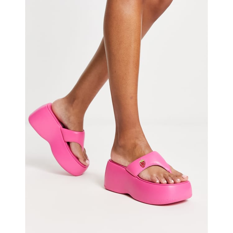 Daisy Street Exclusive chunky sole flip flop sandals in pink ASOS