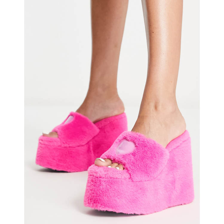 Fluffy Heart Platform Slipper / Green Pink