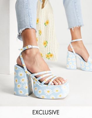 Daisy Street Exclusive platform heeled sandals in blue daisy print | ASOS