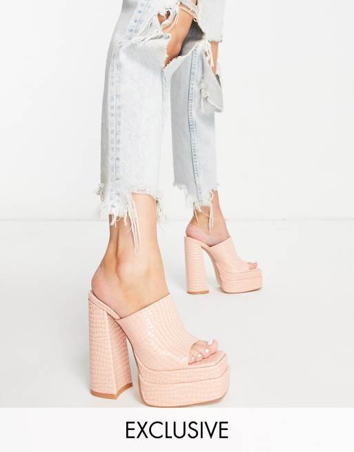 Daisy Street Exclusive platform mule sandals in peach croc