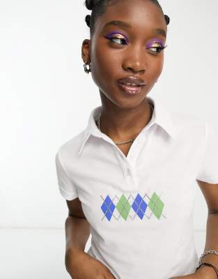 Daisy Street Fitted Collar Detail Crop Top With 90s Graphic-white