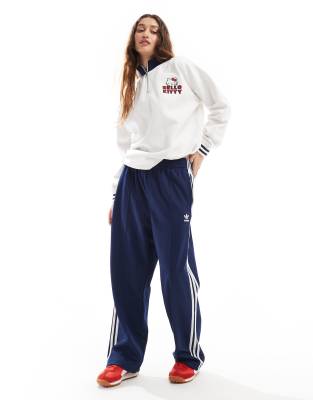 Daisy Street Funnel Neck Sweatshirt With Navy Contrast And Hello Kitty Chest Embroidery-white