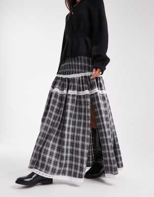 Daisy Street - Gesmokter Maxirock in grau kariert mit tief angesetzter Taille