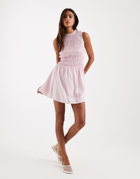 Daisy Street - Gestreepte gesmokte mini jurk met contrasterende stiksels in roze - view 1