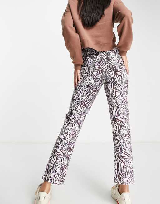 Daisy Street high waist mom jeans in purple wavy denim, 3 of 4