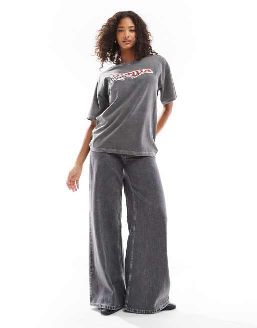 Daisy Street Honda racing t-shirt in washed grey | ASOS