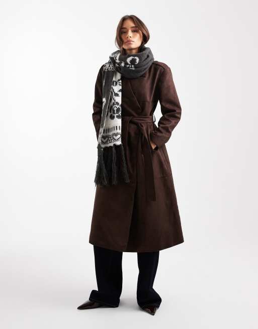 Daisy Street intarsia scarf with tassels in warm charcoal, 2 of 3