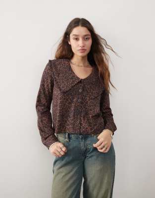 Daisy Street - Kastige Bluse mit akzentuiertem Kragen und Leopardenmuster-Bunt