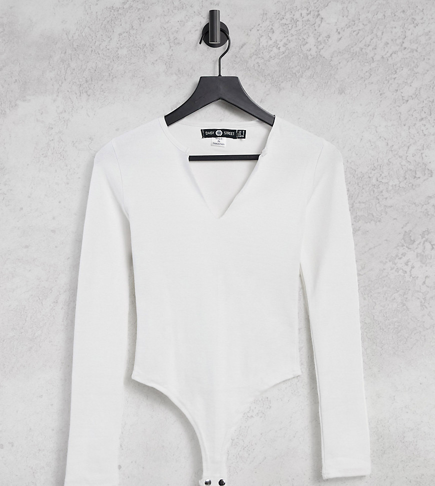 Daisy Street long sleeve bodysuit in rib with front v neck-White