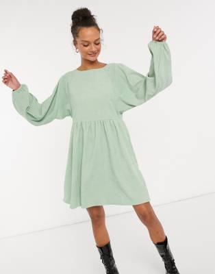 long pastel dresses with sleeves