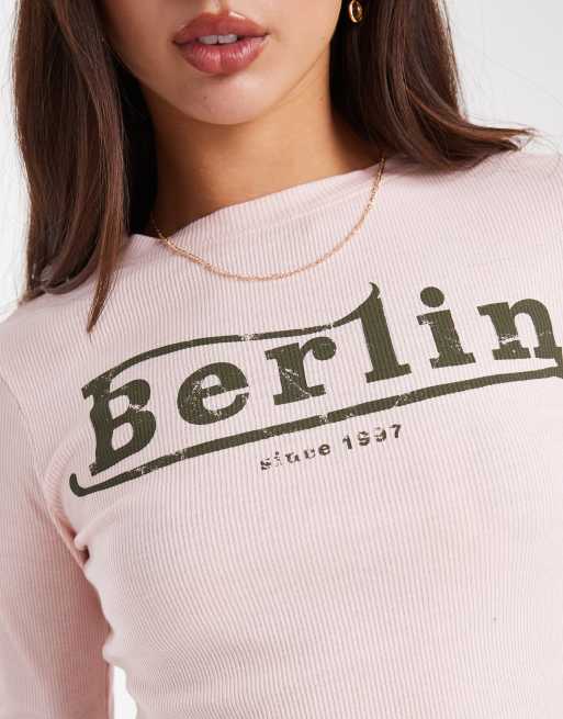 Daisy Street long sleeve rib top with berlin graphic in pink, 2 of 4