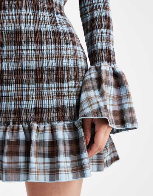Daisy Street long sleeve shirred mini dress in brown blue check, 3 of 4