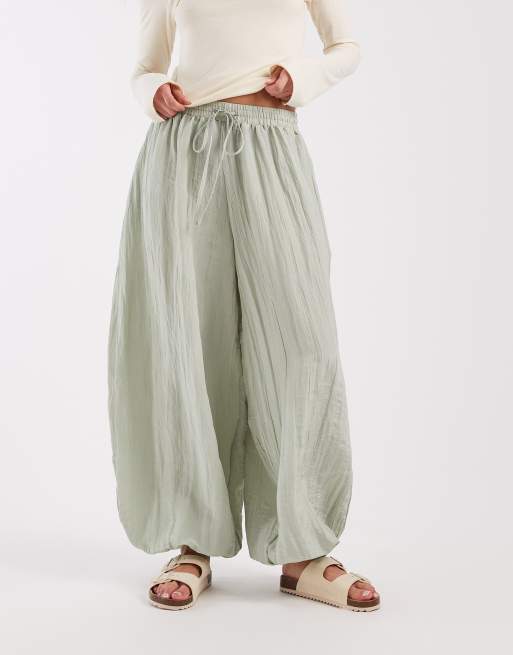 Daisy Street low rise balloon pants in sage , 3 of 5