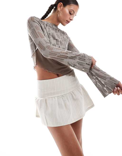 Daisy Street low rise drop waist mini puff skirt in natural cream stripe