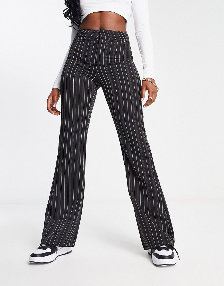 Daisy Street low rise fit flare trousers in black pinstripe