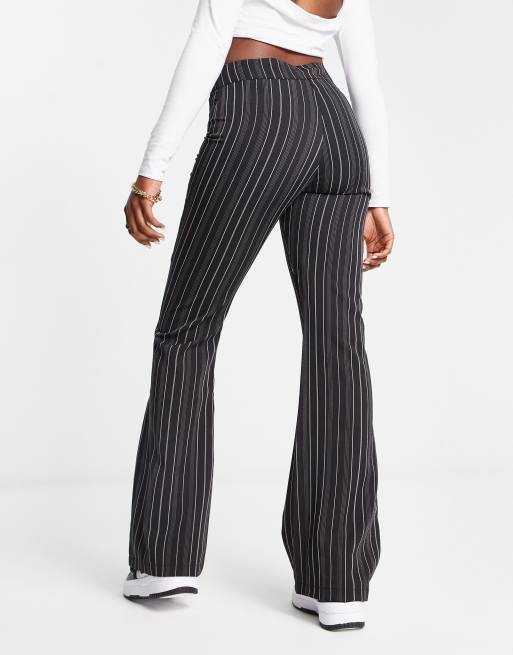 Daisy Street low rise fit flare trousers in black pinstripe, 2 of 4