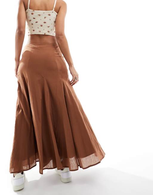Daisy Street low rise flare crinkle maxi skirt in washed brown, 3 of 5
