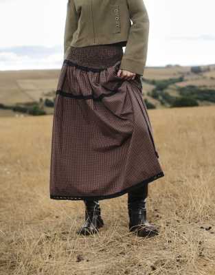 Daisy Street Low Rise Shirred Midi Skirt With Black Lace Detailing In Brown