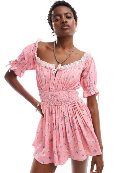 Daisy Street - Lyserødt smock-playsuit med småprint og bindedetaljer i vintagestil - view 1
