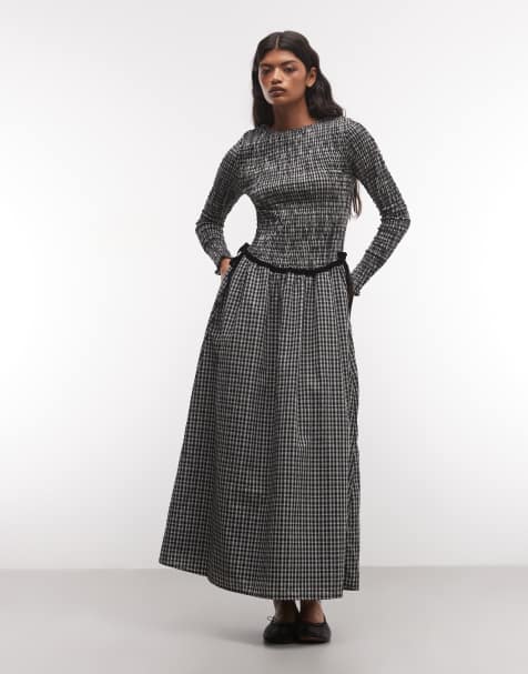Daisy Street maxikjole med rynkeeffekt og lav talje i sort-hvid tern - view 1