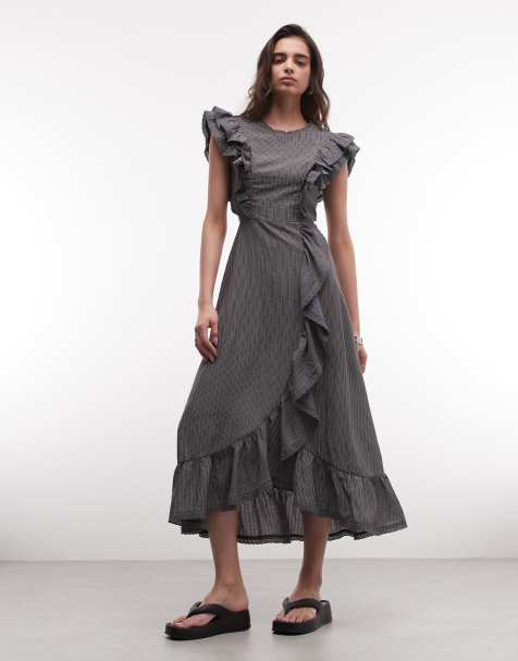 Daisy Street – Maxikleid in Grau gestreift mit Rüschen und Rückenausschnitt - view 1