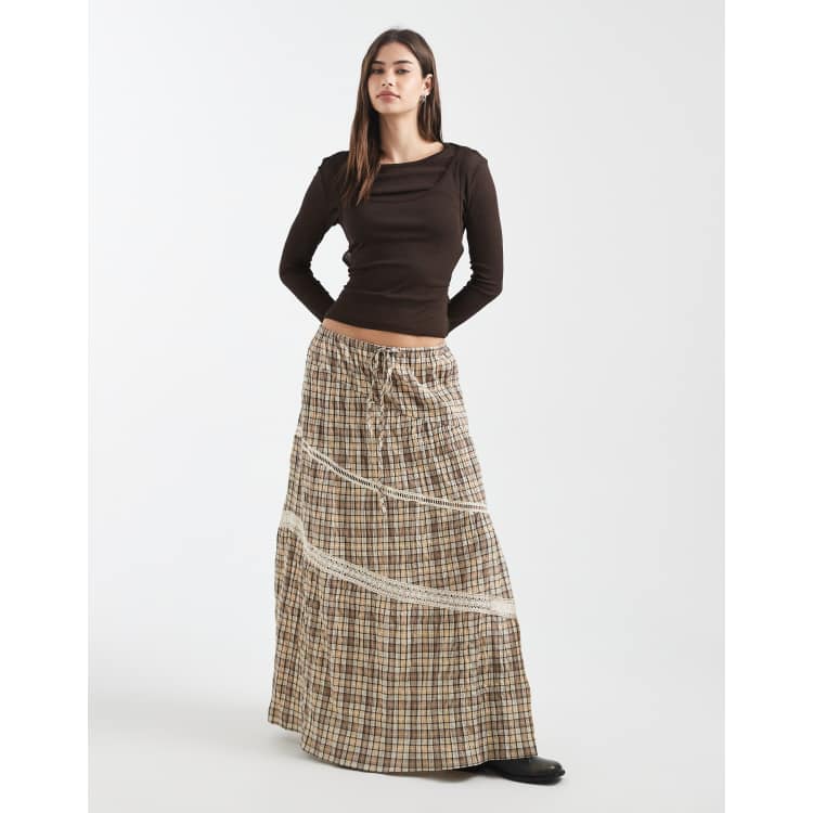 Daisy Street mid rise asymmetric tiered skirt with side split in