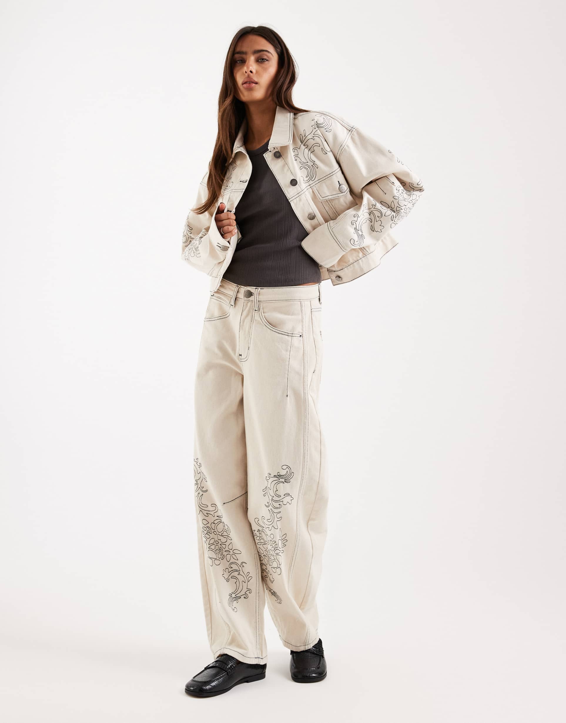 daisy street mid rise barrel leg embroidered jeans in cream - part of a set