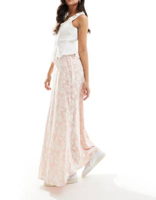 Shop Daisy Street mid rise jacquard maxi skirt with lace trim in Online – Trendy & Affordable Fashion