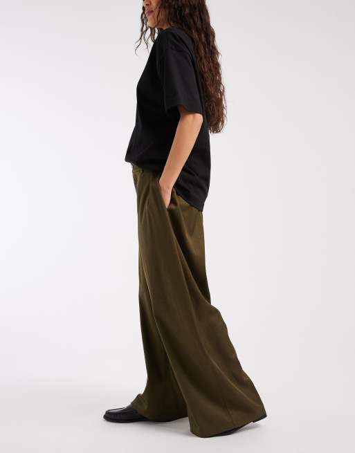 Daisy Street mid rise wide leg trousers with asymmetric buttons in khaki olive, 2 of 5