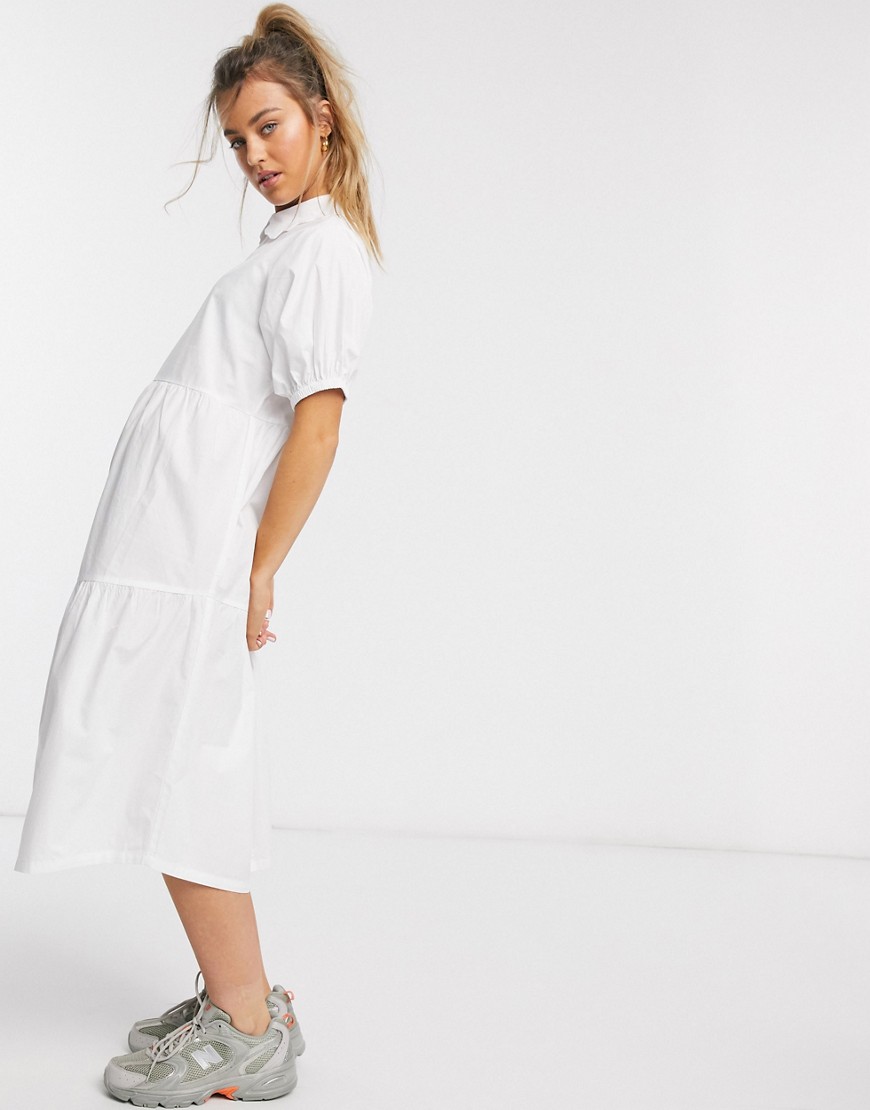 Daisy Street midaxi smock dress with tiered skirt and puff sleeves in cotton-White