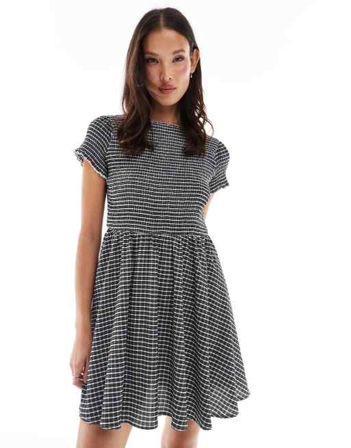 Daisy Street mini smock dress in black check, 3 of 4