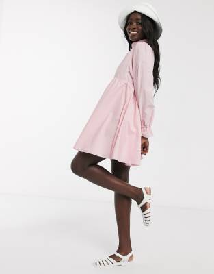 smock dress with tights