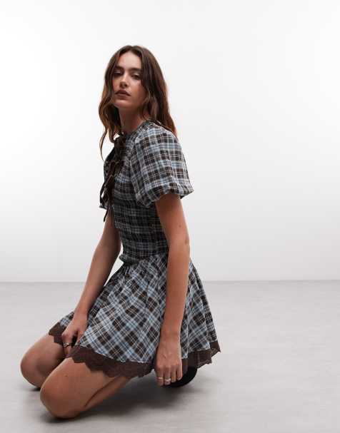 Daisy Street Minikleid mit Smokpartie und tiefer Taille mit Samtschleifen in braun-blau kariert - view 1