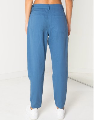 2 color mom jeans