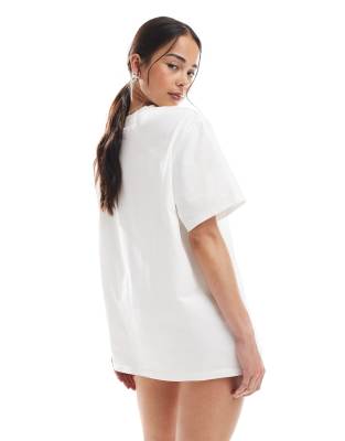 Daisy Street Oversized Pajama T-shirt With Duck Graphic