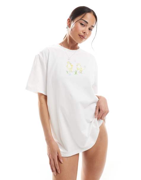 Daisy Street oversized pyjama t-shirt with duck graphic in white - view 1