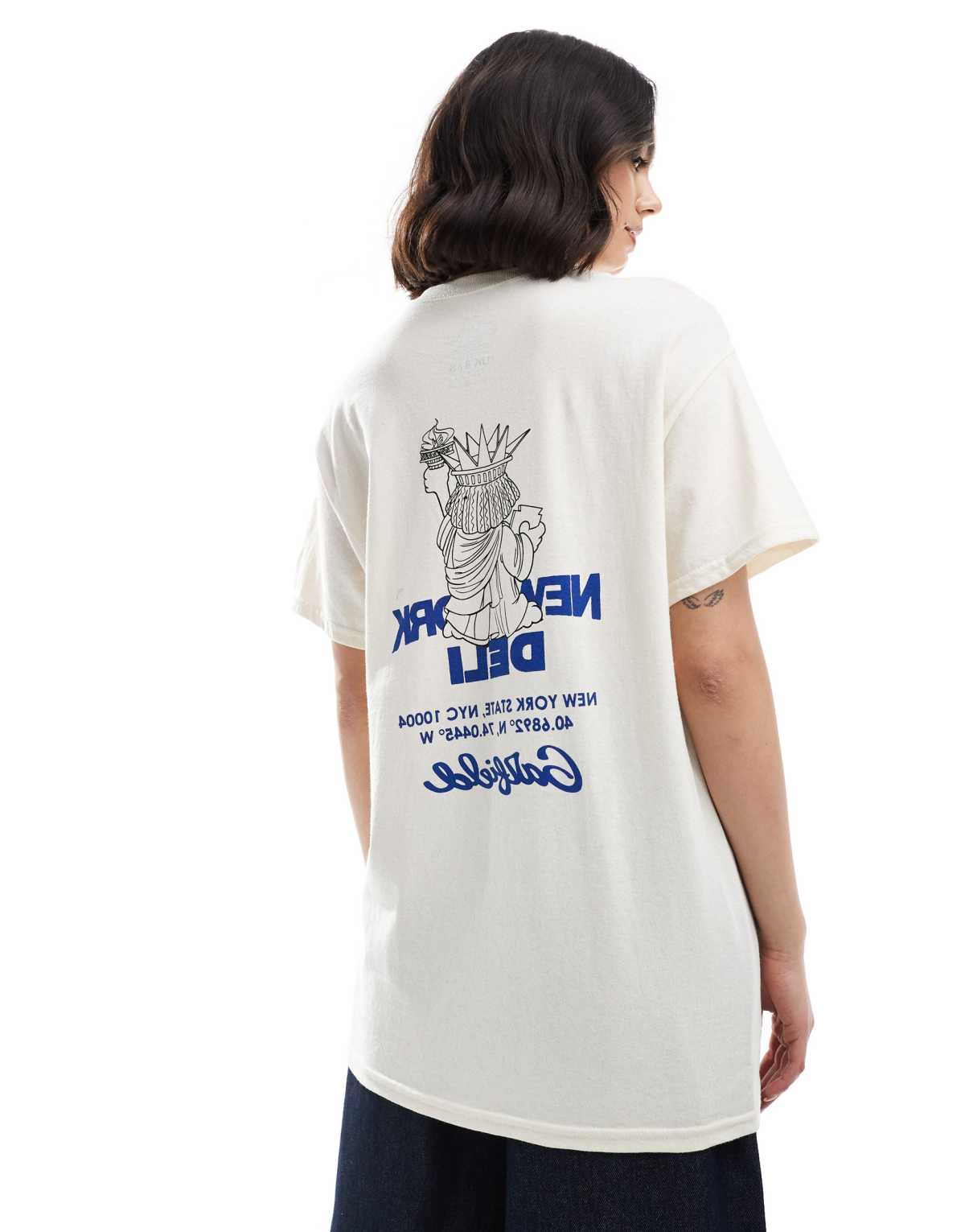 Daisy Street oversized t-shirt with garfield graphic in natural
