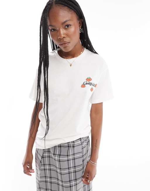 Daisy Street oversized t-shirt with Garfield strawberry graphic, 2 of 4