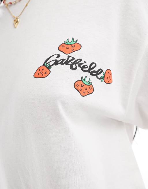 Daisy Street oversized t-shirt with Garfield strawberry graphic, 3 of 4
