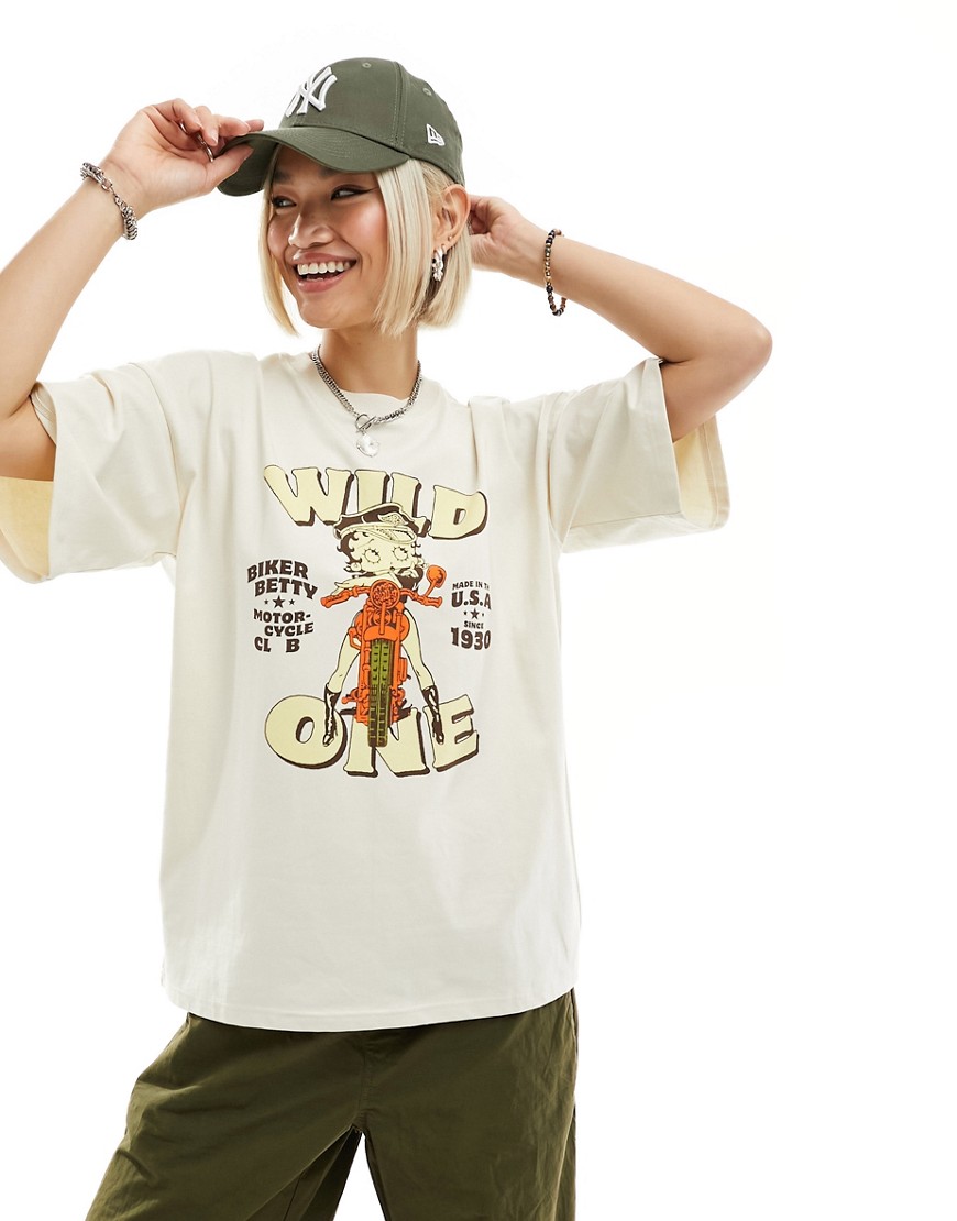 Daisy Street oversized t-shirt with wild Betty Boop graphic in stone-Neutral