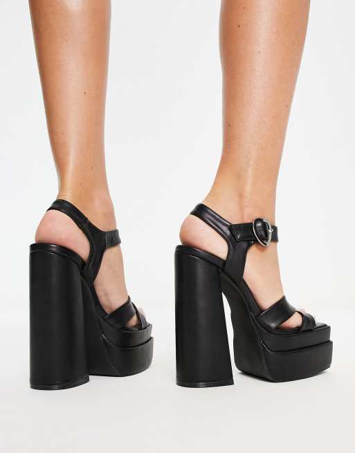 Daisy Street platform heel sandals with heart-shaped buckle in black , 3 of 4