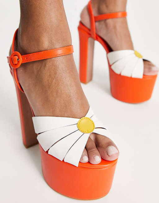 Daisy Street platform heeled sandals in orange , 3 of 4