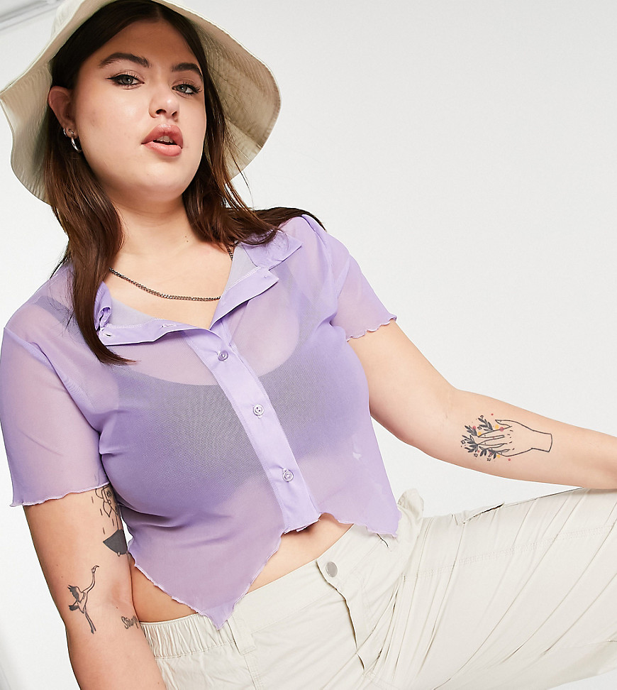 Plus-size top by Daisy Street Nice shirt Spread collar Button placket Short sleeves Lettuce-edge trims Cropped length Slim fit