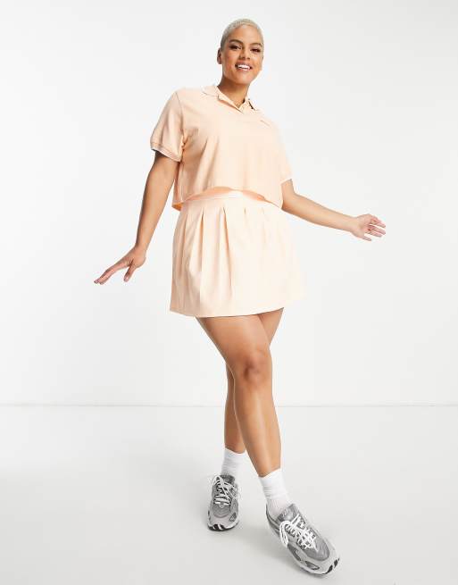 Daisy Street Plus Active crop tennis polo in peach , 4 of 4