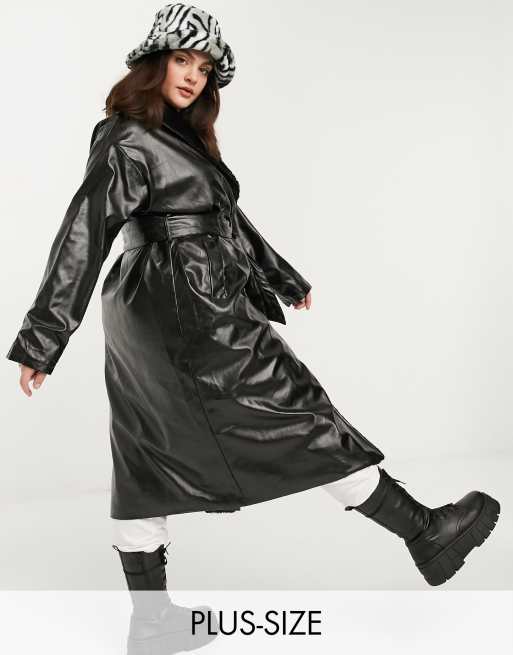 Daisy Street Plus - Cappotto taglio lungo in vinile con finiture in pelliccia sintetica