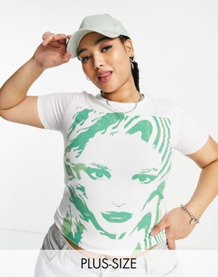 Daisy Street Plus fitted 90s t-shirt with wavy face print