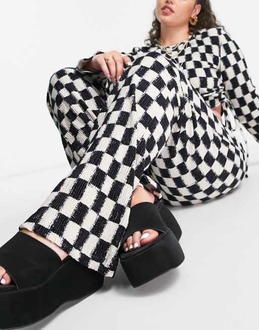 Daisy Street Plus high waist pants in checkerboard velvet