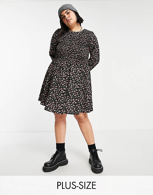 Daisy Street Plus long sleeve fitted mini dress in black floral