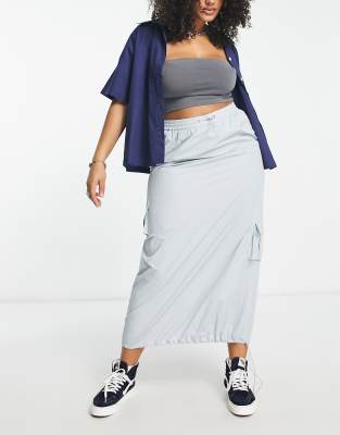 Daisy Street Plus maxi length cargo skirt in icy blue - ASOS Price Checker